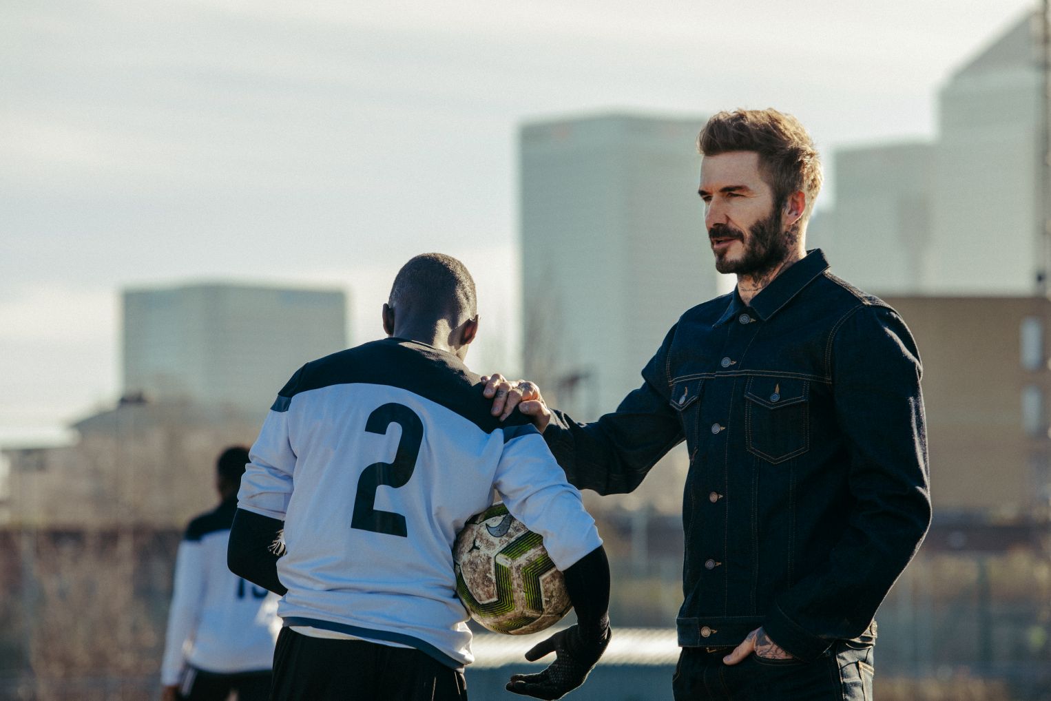 Kadr z serialu David Beckham: Drużyna w opałach