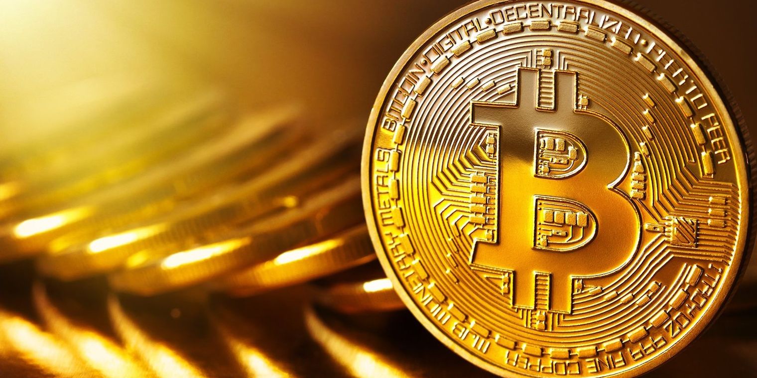 Nobliści nie wierzą w Bitcoina